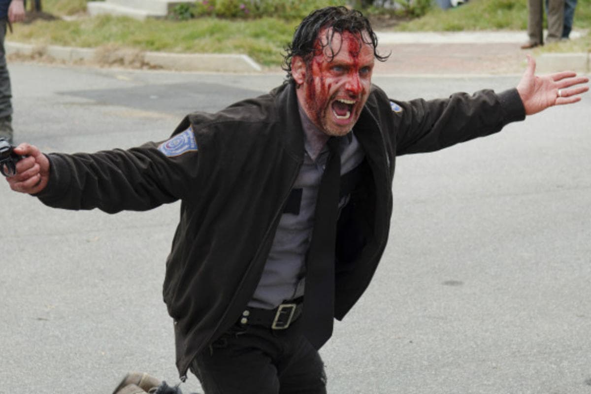 Is The Walking Dead Bad? Discover Its 4 Major Flaws