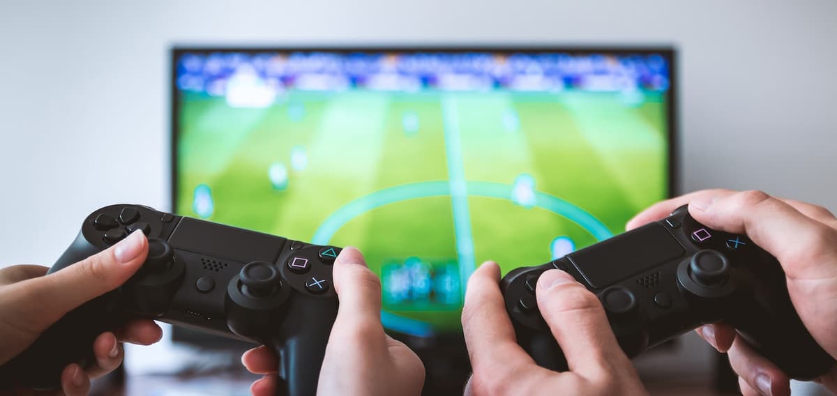 How to Make Money Betting on eSports Games