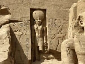 Ra