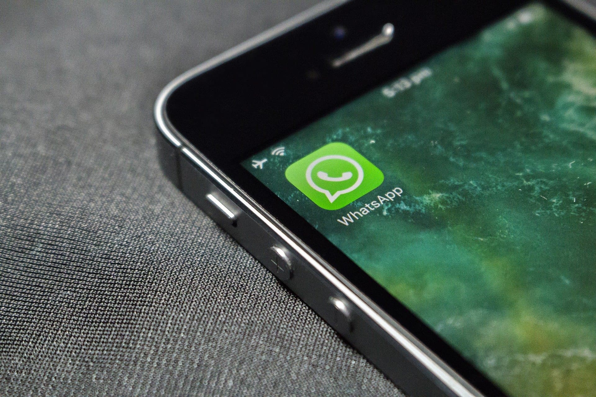 WhatsApp’s New Privacy Policy Explained. And 5 Alternatives if You Want to Switch