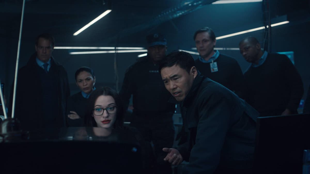 Darcy and Agent Woo in WandaVision