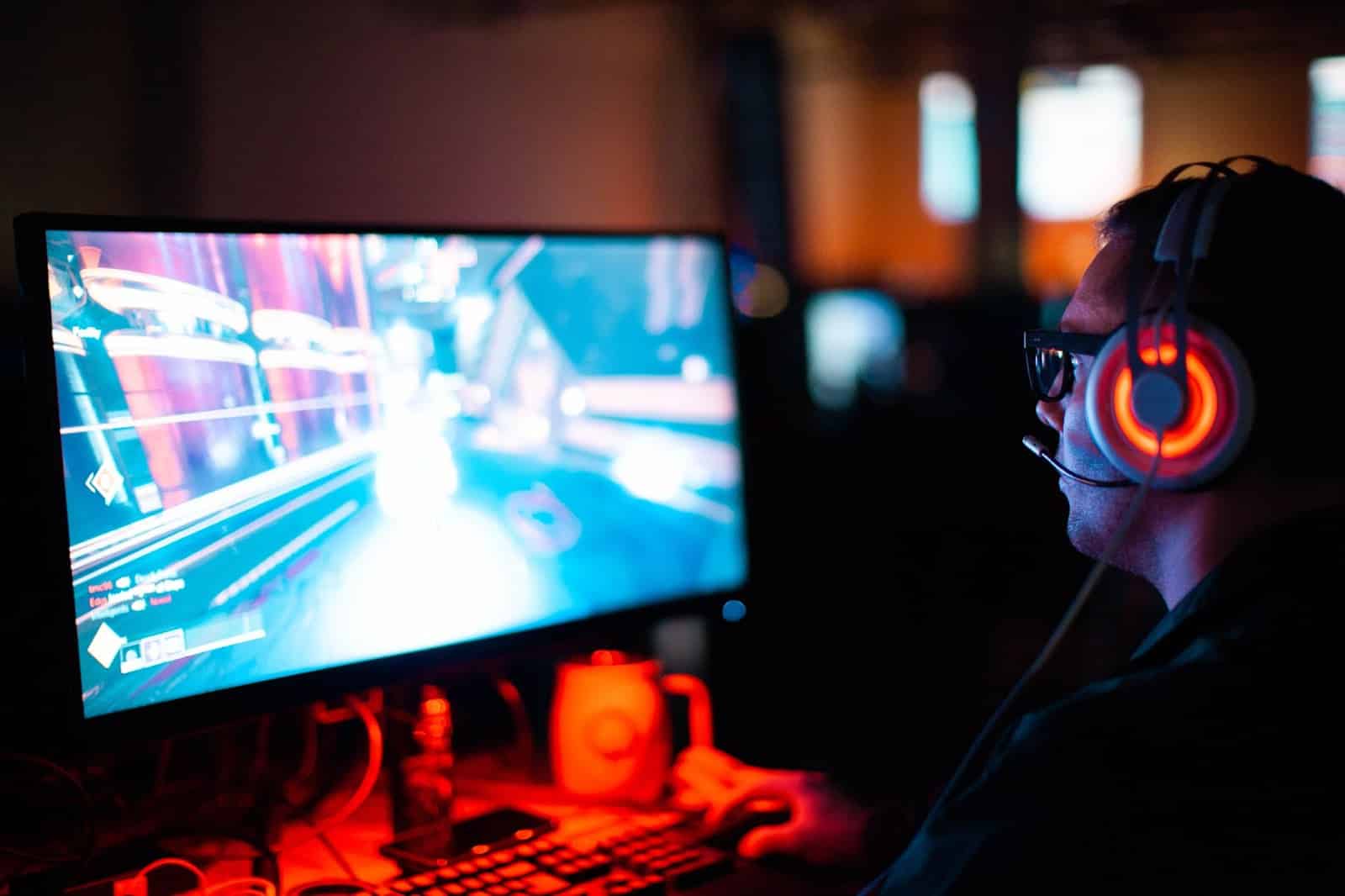 <strong>From Console to Cloud: The Growing Influence of Game Streaming Services</strong>