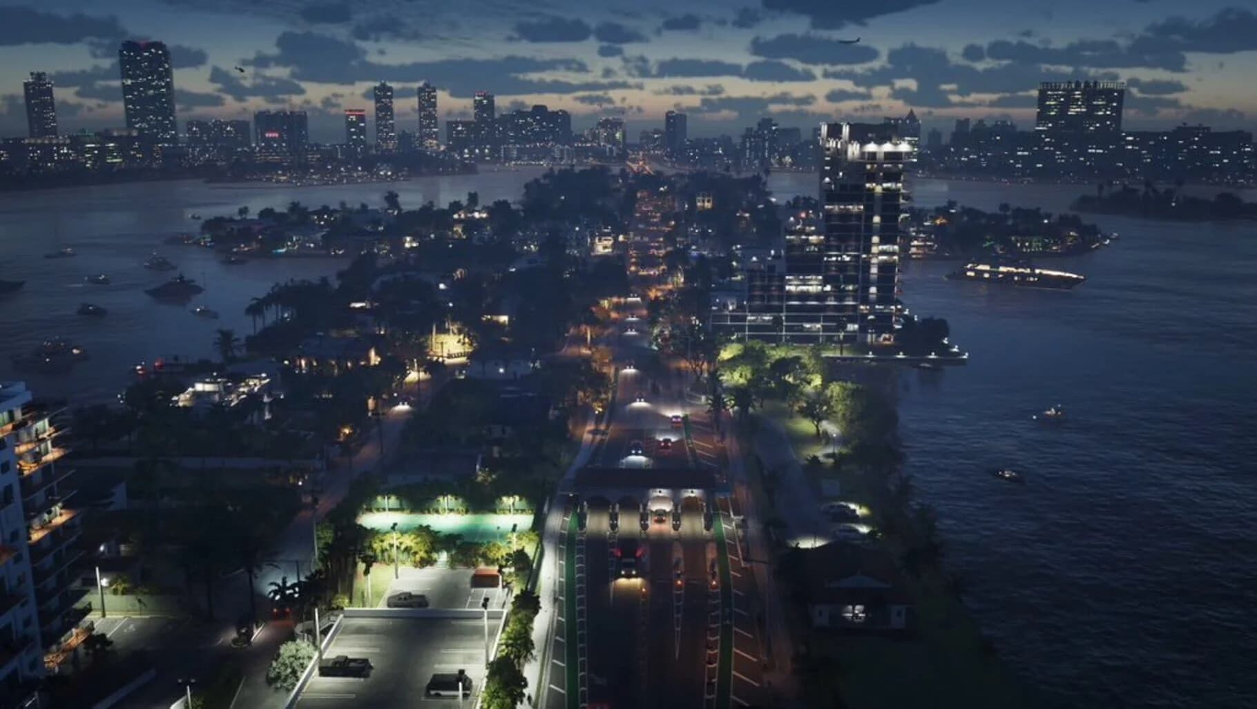 GTA 6 gameplay showing high-speed police chase in Vice City