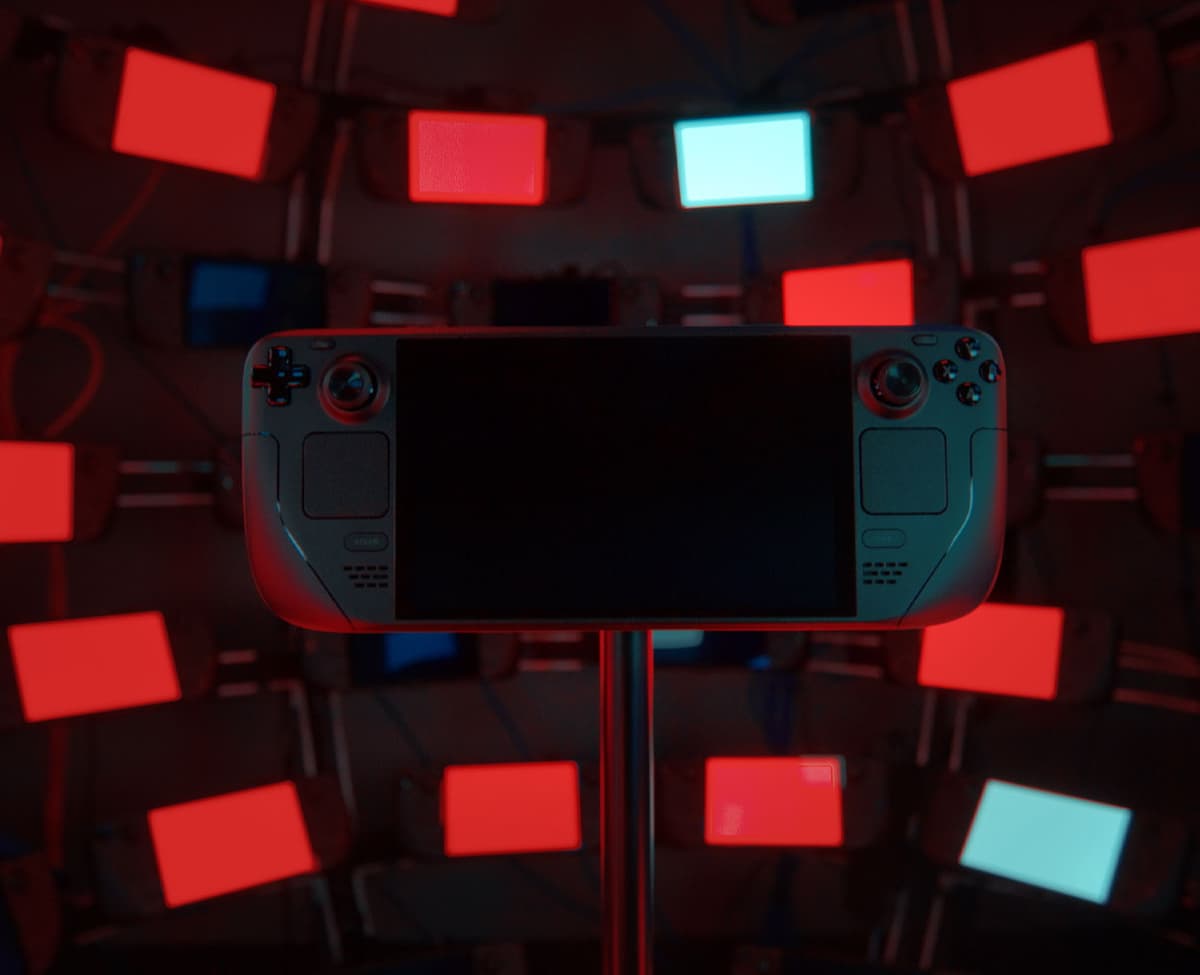 15 Steam Deck Games That Turn Commutes Into Epic Quests