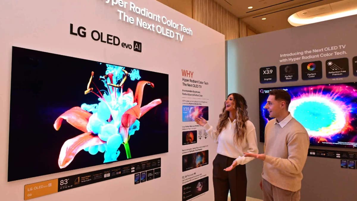 LG G6 OLED — second‑gen RGB Tandem panel promises up to 20% more brightness; expected late Mar–Apr
