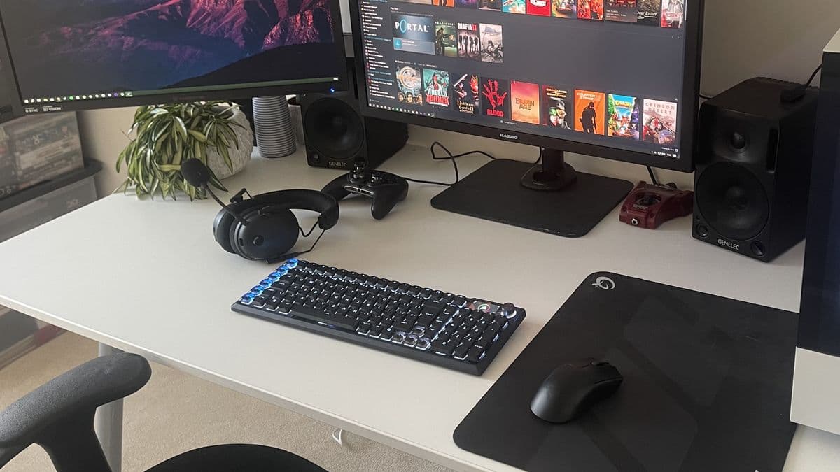 Two weeks with Corsair’s Vanguard Air 99: incredible feel, weird compromises
