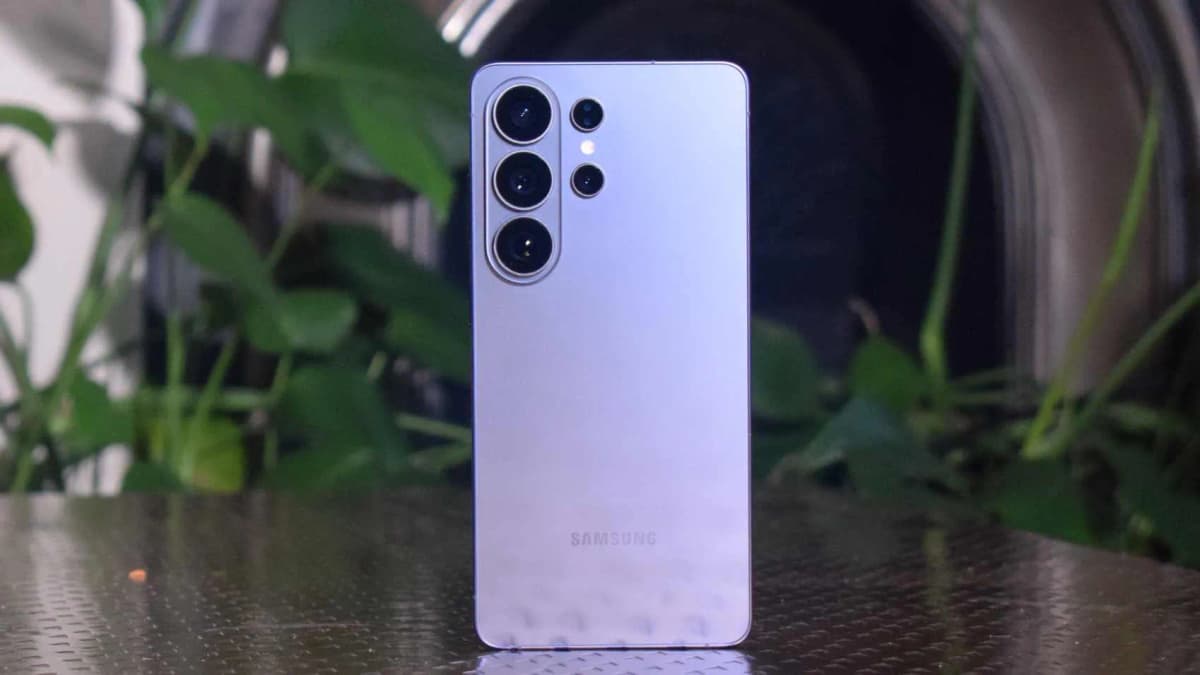 Two weeks with Samsung’s Galaxy S26 Ultra: incredible camera phone, just a “good enough” gaming rig