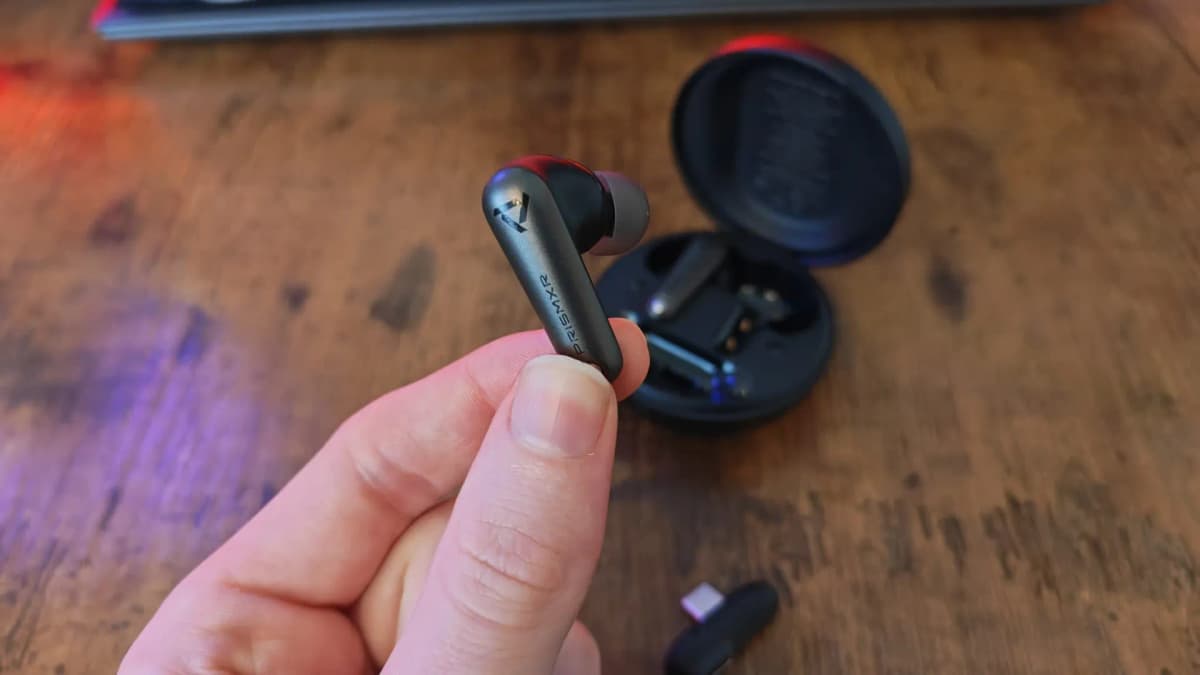 These $70 PrismXR Vega T1 earbuds finally fixed my Meta Quest 3 audio lag