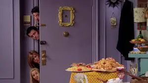 Phoebe, Rachel, Ross and Joey are locked out after arriving late for Thanksgiving